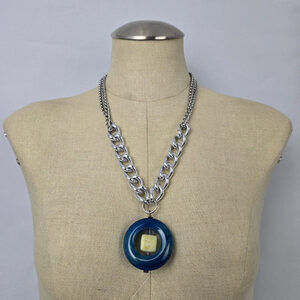 Elvira Silver Tone Chunky Chain Polished Natural Stone Pendant Necklace